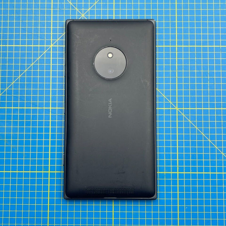 Nokia%20Dummy%20Mobiles%20%20Display%20Dummy%20Phones%20%E2%80%93%20Looks%20Like%20Real%20Mobile%20for%20Kids%20-%20Image%203