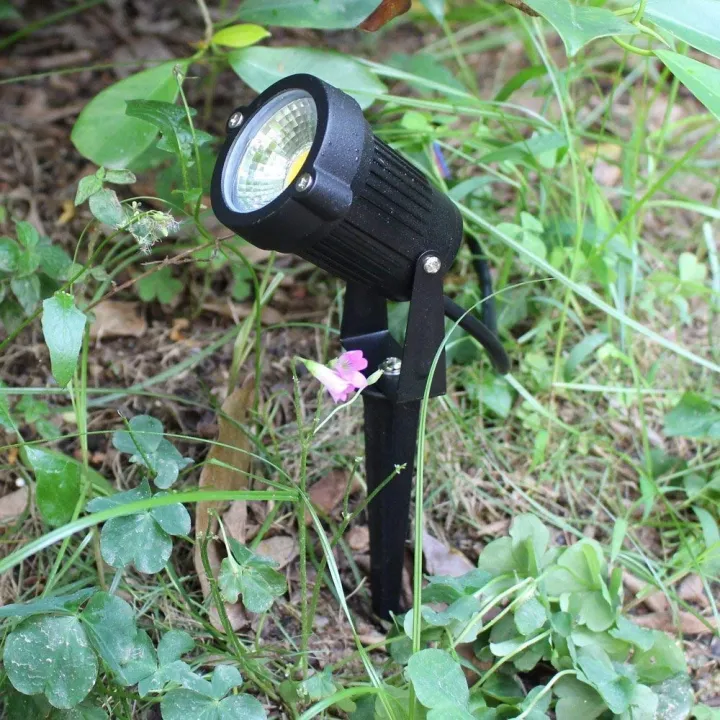 7W%20LED%20Garden%20Spike%20Light%20%E2%80%93%20Outdoor%20Blue%20Focus%20Landscape%20Spotlight%20%7C%20IP65%20Waterproof%20&%20180%C2%B0%20Adjustable%20%7C%20Black%20Body%20Yard%20Lamp%20for%20Pathways,%20Lawns,%20Trees,%20Decorative%20Garden%20Lighting%20-%20Image%206