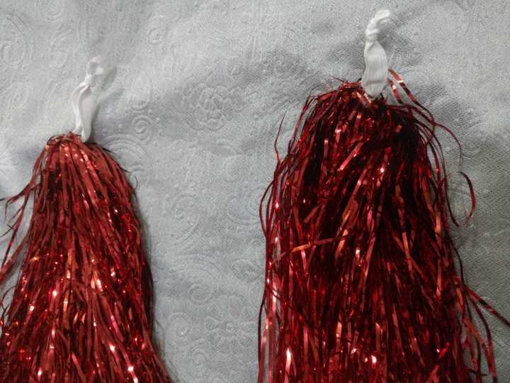 11%20pair%20approx%2013%20inch%20Long%20Red%20Foil%20Cheerleader%20Pom%20Pom%20for%20kids%20elder%20women%20men%20use%20birthday%20party%20backdrop%20sports%20matches%20school%20college%20game%20party%20Cheer%20Dance%20Party%20Dress%20Sport%20Poms%20cheerleading%20red%20pom%20pom%20-%20Image%203