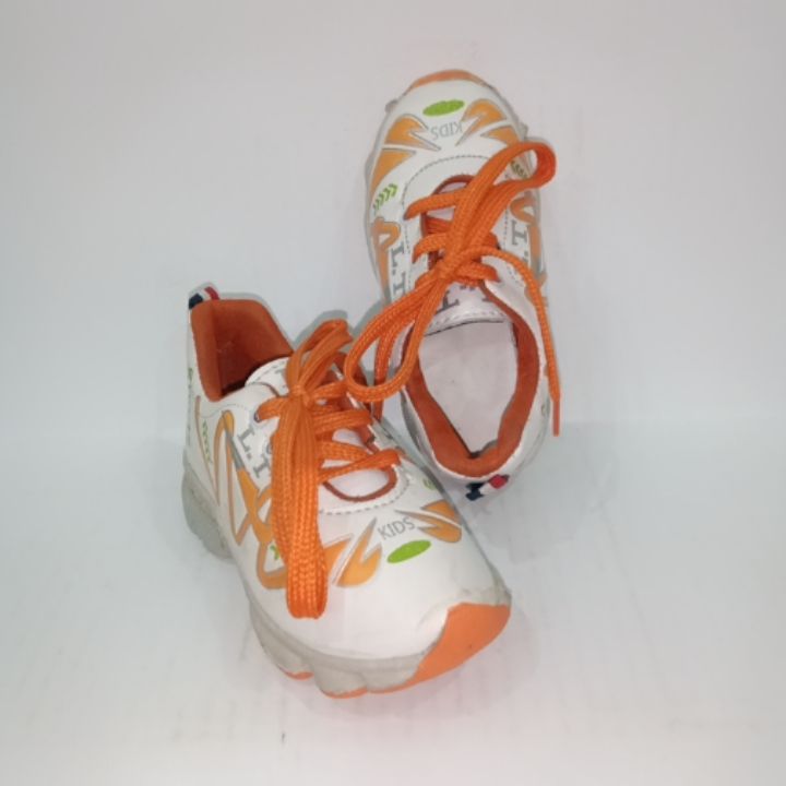 Kids%20New%20VIP%20Shoes%20for%20Boys%20&%20Girls%20boots%20Random%20store%20pk%20-%20Image%208