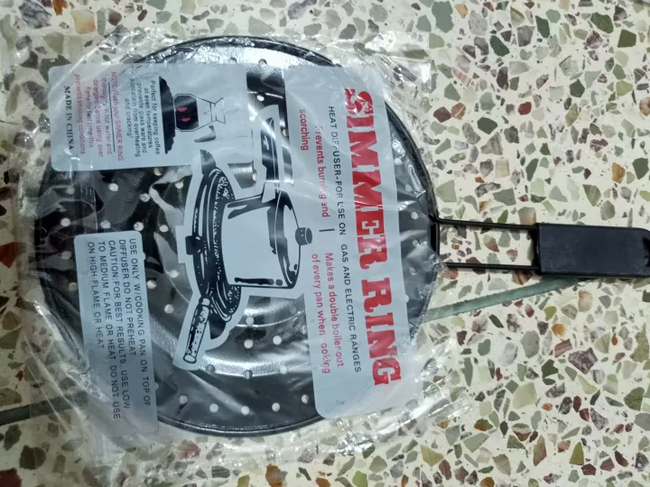 Simmer%20Ring%20Stovetop%20Simmer%20Ring%20Heat%20Diffuser%20for%20Use%20on%20Gas%20-%20Image%203
