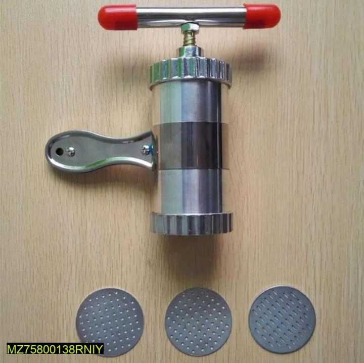 Stainless%20Steel%20Noddle%20And%20Pasta%20Maker%20-%20Image%205