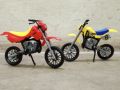 Xtreme Dirt Bike Pack Of 2 With Tools, Tyres and Mechanics For Kids. 