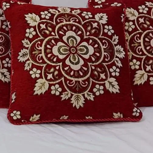 Best%20and%20unique%20Cushion%20cover%20in%20%20jacquard%20velvet%20with%20export%20quality%20-%20Image%205