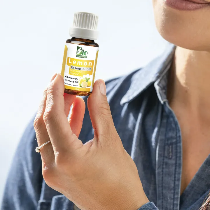 Lemon%20Aromatherapy%20Essential%20Oil%20-%20100%25%20Pure%20&%20Natural%20-%20Image%206