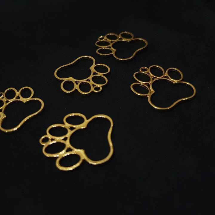 Bear Paw Bazzels for pendants For Resinart