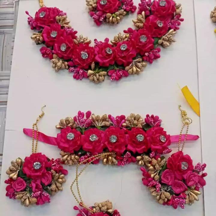 Bridal jewellery set, Bridal jewellery set indian, Bridal jewellery set Mehndi, Bridal Jewellery set for girls, Floral Jewellery for Mehndi , mayon flower jewelry , Mehndi accessories, Mehndi Jewellery set for girls for Bridal