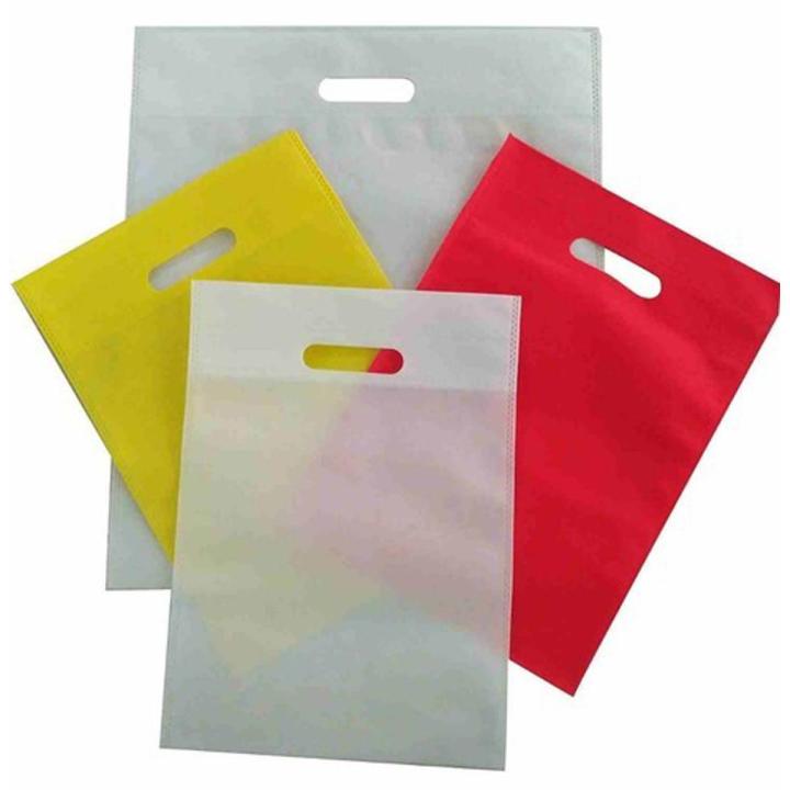 Bundle of 100 piece Shopping Bag D Cut Style 10x12 size non woven material