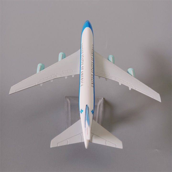 Airline%20Model%20United%20States%20Of%20America%20USA%2016%20cm%20Air%20Force%20One%20B747%20Boeing%20747%20Airlines%20Airplane%20Model%20Plane%20Model%20Alloy%20Metal%20Diecast%20Aircraft%20-%20Image%204
