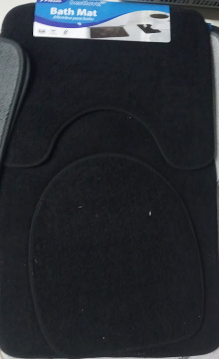 Premium%20Plush%20Bath%20Mat%20Set%20with%20Non-Slip%20Absorbent%20Texture%20-%203-Piece%20Contour%20and%20Toilet%20Lid%20Cover%20Bundle%20-%20Image%207