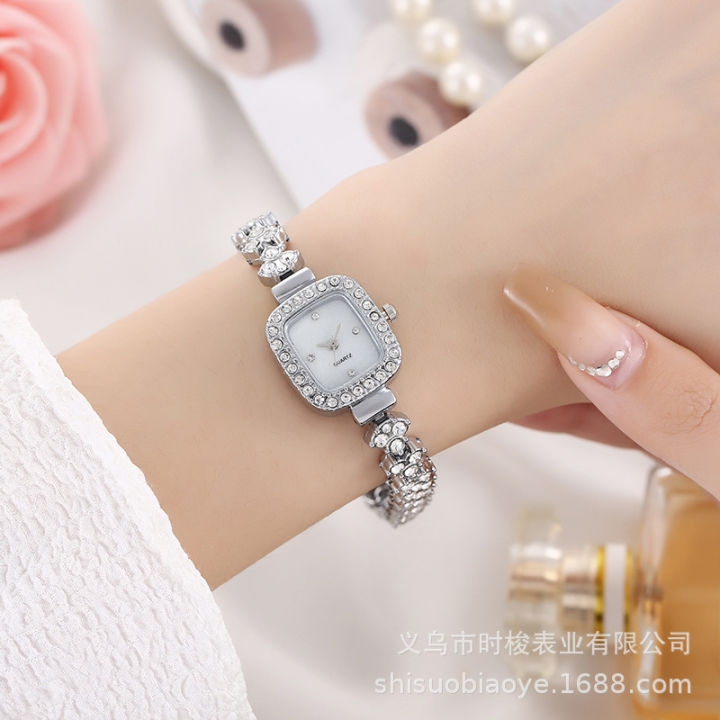 Qingwen  Small Square Watch Girls Quartz Watch Refined Grace Women's Bracelet Watch Early High School Student Watches
