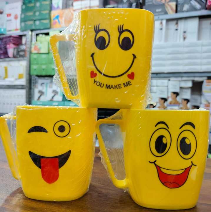 Emoji Mugs Funny Smile Smiley Face Cups Plastic Kids Water Juice Drink Tea, smile cup , mug, children's cup, drinking cup, Children's Smiley Face Plastic Cups Mugs Beakers Set with Handle Kids Fun