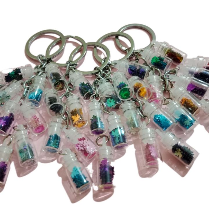 1%20x%205%20bottle%20Glitter%20Flake%20Key%20chain%20for%20girls%20keychains%20with%20glitter%20bottle%20-%20Image%202