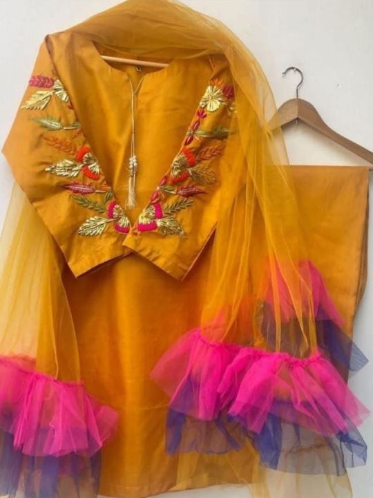 Stylish%20Collection%20Stitched%20Arm%20Embroidered%20Net%20Dupatta%203Pc%20Dress%20For%20Women%20-%20Dress%20For%20Girls%20-%20Dress%20For%20Women%20-%20Stitched%20Suit%20for%20Girls%20-%20Stitched%20Suit%20For%20Women%20-%20Image%204