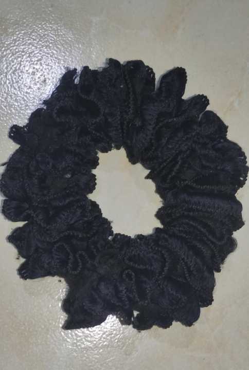 1%20Big%20Hijab%20Volumizer%20Scrunchie%20Plain%20Hair%20Ring%20Tie%20poni%20-%20for%20Hijab%20Scarf%20Volumizing%20-%20Image%206