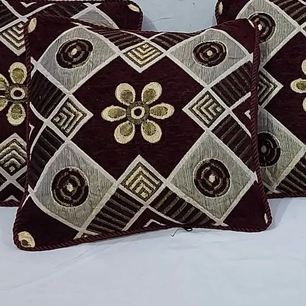 Best%20and%20unique%20Cushion%20cover%20in%20%20jacquard%20velvet%20with%20export%20quality%20-%20Image%204