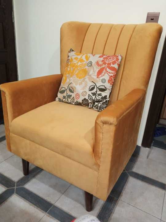 Chair Modern Design Stiching Lining of Back One Seater Neavy