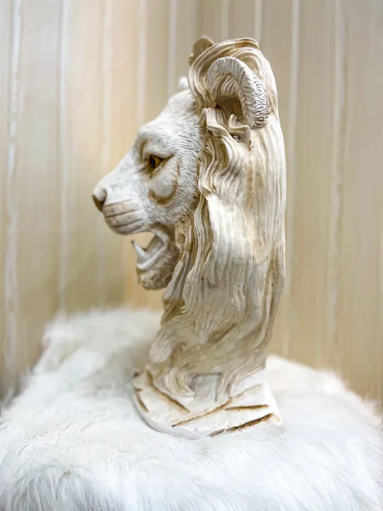 Exquisite%20Lion%20Wall%20Hanging%20Sculpture%20-%20Image%203