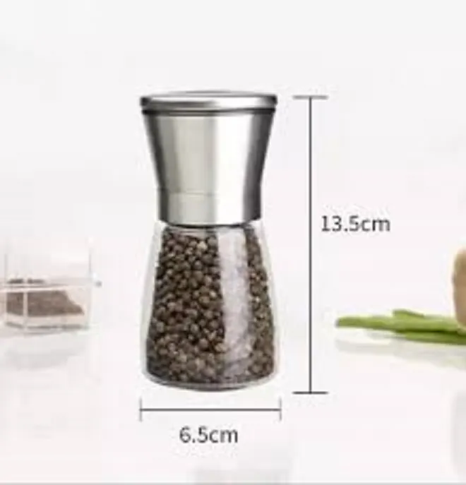 Pepper%20grinder%20crusher%20chopper%20with%20organic%20black%20peppercorns%20-%20Image%208