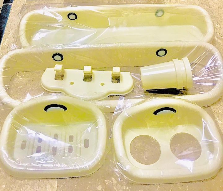 Bathroom%20Accessories%20Plastic%20Premium%20Quality%20Set%20of%205%20-%20Image%205