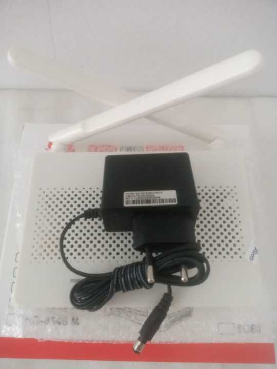 Huawei HS8145C5 XPON Fiber Optic Router (GPON + EPON) | High-Speed WiFi | 4 LAN | Telephone & USB Port | SC/UPC Connector | English GUI | Home & Office Use