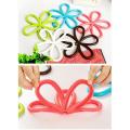 1PCS Flower Shape Anti-Slip Pot Holder Pan Pad Bowl Plate Dish Place-mat Cup Coaster Kitchen Dining Table Silicone Heat-Proof Mat. 