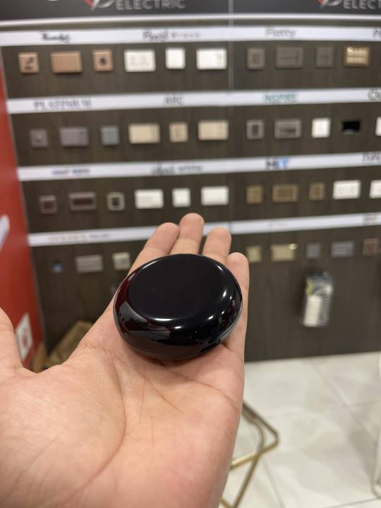 Tuya%20Smart%20WIFI+%20IR%20Remote%20Control%20Device%20-%20Image%204