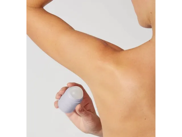 4Me%20Misty%20Lavender%20Roll%20On%20Deodorant%2050ML%20-%20Image%202