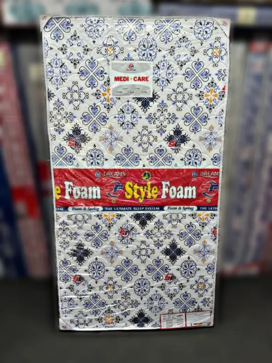 Medicated%20Mattress%20%7C%20Hard%20Mattress%20For%20Perfect%20&%20Healthy%20Sleep%20-%20Image%206