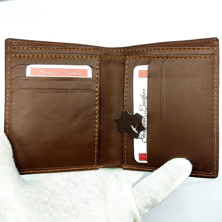 Genuine%20Cow%20Leather%20Short%20Bifold%20Book%20Wallet%20for%20Men%20-%20Image%203