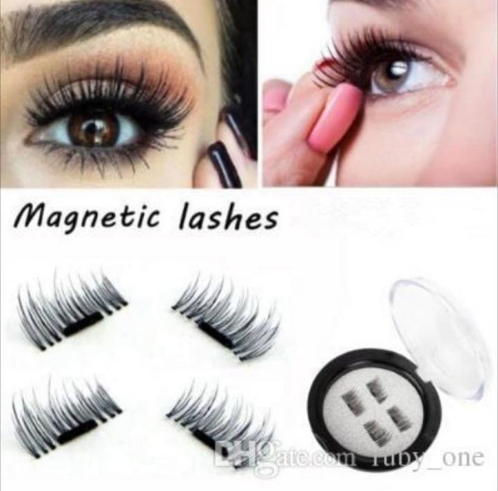 Magnetic%20Elegant%20Eye%20Lashes%20-%204%20pieces%20in%20each%20pack%20and%20natural%20look%20-%20Image%204