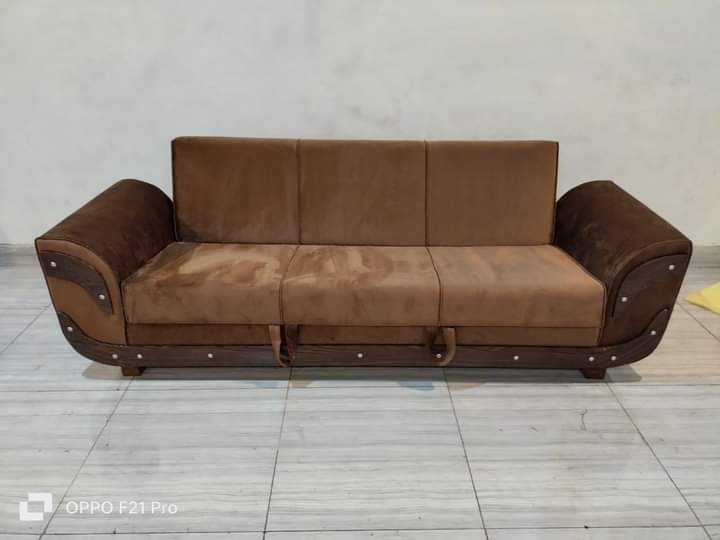 Sofa%20Combed%20With%20Storage%203%20Seater%20Pepsi%20Brown%20Valvet%20&%20Custumize%20Colours%20Special%20Offer%20Available%20From%20Customized.......%20-%20Image%202