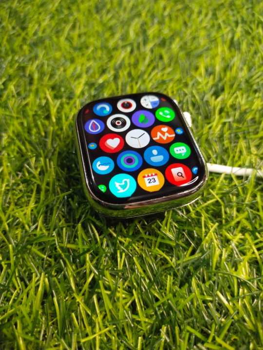 i30%20Pro%20Max%20Suit%20Hi%20watch%209%20Ultra%2011%20in%201%20Set%20Smart%20watch%20with%20Free%20Airbuds,%205v%20Adapter%20and%20Aluminum%20Case-i20%20Ultra%20suit%20max%20%20%7C%2049mm%20Big%20HD%20Display%20%7C%20Bluetooth%20calling%20and%20touch%20watch%20-%20Image%206