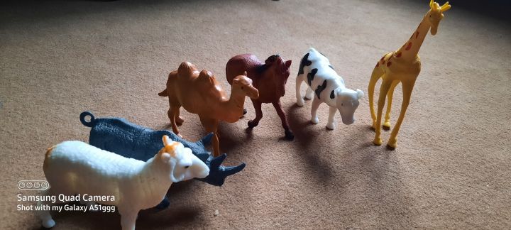Realistic%20Farm%20Animal%20Toy%20Collection%20-%20Soft%20Plush%20Zoo%20Set%20with%20Cow%20&%20Goat%20-%20Perfect%20For%20Imaginative%20Play%20&%20Education%20-%20Durable%20Rubber%20Animal%20Set%20-%20Image%209