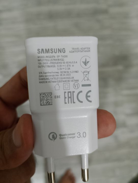 SAMSUNG%20ORIGINAL%20FAST%20CHARGER%20%20with%20micro%20USB%20Data%20Cable%20.%2015W%20/%2018W%20QC%203.0%20EU%20quick%20charge%20Power%20adaptor%20USB.%20BEST%20FOR%20SAMSUNG%20MOBILES.%20WHOLE%20SALE%20RATE%20WITH%20FREE%20DELIVERY%20ALL%20OVER%20PAKISTAN.%20AP%20KI%20LOCAL%20MARKETE%20SE%20BHE%20SASTI%20WO%20BHE%20AP%20KE%20GAR%20POHNCHA%20KAR..%20-%20Image%208