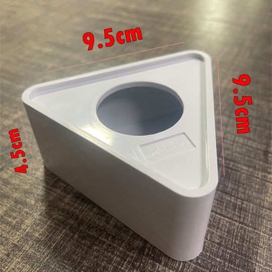 Tri%20Angle%20Microphone%20Logo%20Box%20For%20Media%20-%20Image%203