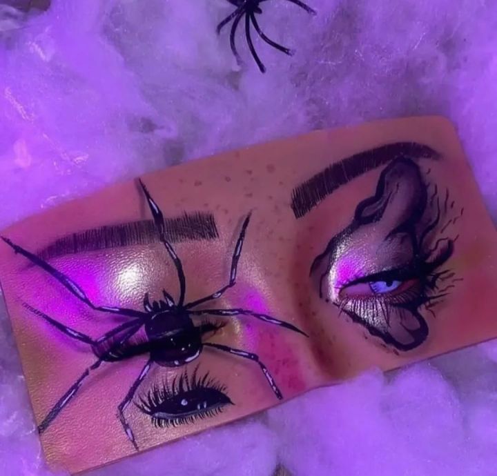 EYE%20DUMMY%20MAKEUP%20PRACTICE%20BOARD%20WITH%20CLEANER%20-%20Image%205