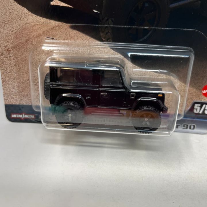 Hot%20Wheels%20Premium%20Land%20Rover%20Defender%2090%20Diecast%201:64%20Die-cast%20Original%20Hotwheels%20Premium%20Real%20Riders%20-%20Image%205