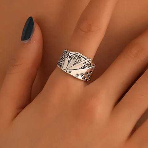 Hot%20Selling%20Retro%20Poker%20Championship%20Ring%20For%20Men%20And%20Women%20Opening%20Flush%20Gambling%20Card%20Ring%20-%20Image%207