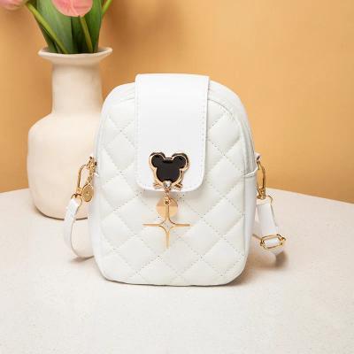 Textured%20Embroidered%20Thread%20Petite%20Round%20Crossbody%20&%20Shoulder%20Bag%20for%20Women%20-%20Sweet%20Floral%20Design%20Purse%20-%20Image%202