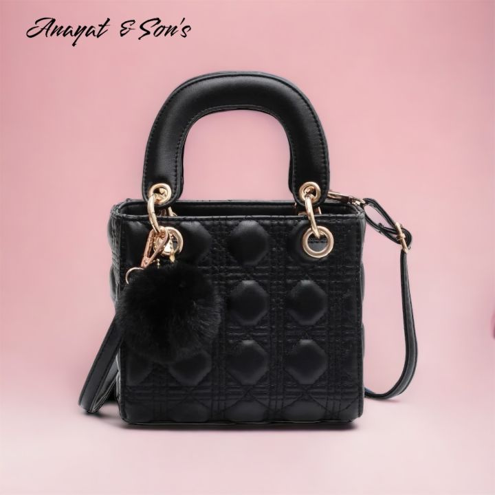 New trendy Fashion Designer hand bag for girls - Best Quality top handle cross body and shoulder bags for women at discounted prices