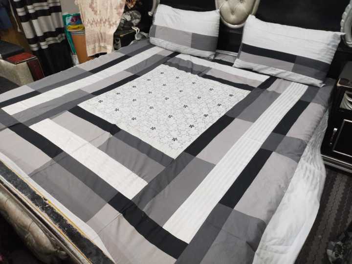 Cotton%20Satin%20Double%20Bedsheet%20Embroided%20-%20Image%202