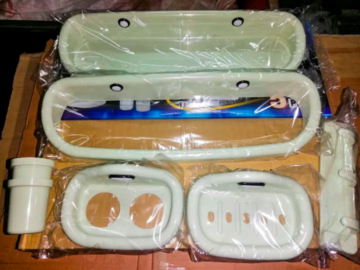 Bathroom%20Accessories%20Plastic%20Premium%20Quality%20Set%20of%205%20-%20Image%205