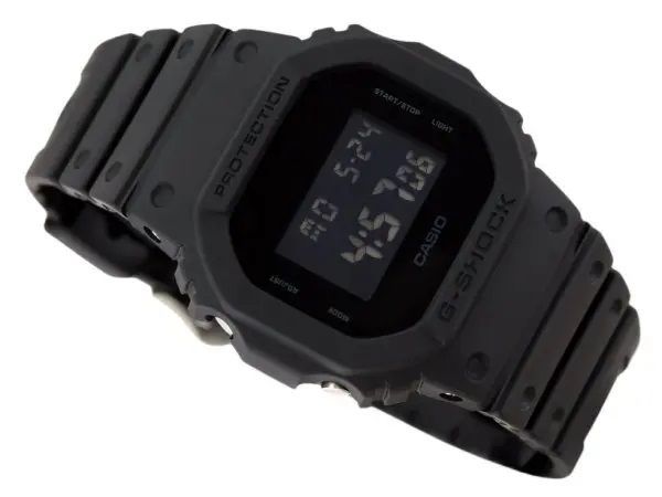 Casio%20G%20Shock%20Mens%20Square%20Black%20Digital%20Dial%20Black%20Resin%20Band%20Watch-DW-5600BB-1DR%20-%20Image%203