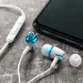 Earbuds Comfortable Noise Reduction Lightweight In-ear Wired Earbuds for Sports. 