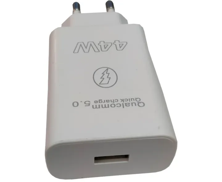 Original%20Vivo_Charger%20Dual%20Engine%20Fast%20Charging%20Mobile%20Charger%20Compatible%20for%20Andriod%20Phone%20-%20Image%204