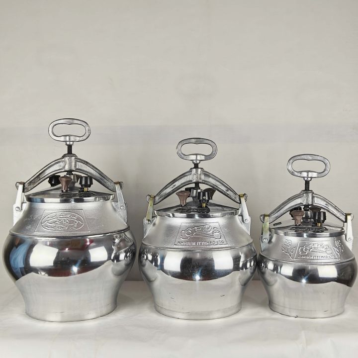 Afghani%20Pressure%20Cooker%20White%20%20color%20with%203%20Values%20one%20bypass%20valve%20to%20prevent%20excessive%20Safety%20Value,5,8,10,12,15,%20and%2020%20Liters%20-%20Image%208
