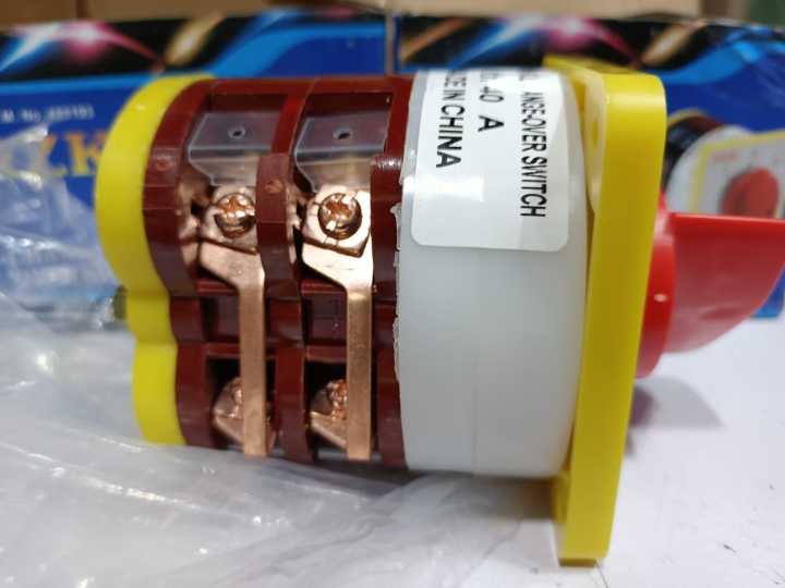 RZK%2040A%20Change%20Over%20Switch%202P%20100%25%20COPPER%20High%20Quality%20%7C%20Rotary%20Changeover%201-0-2%20For%202%20Meter%20%20Wapda%20Solar%20Generator%20%7C%20Change%20Over%20Switch%20-%20Image%207