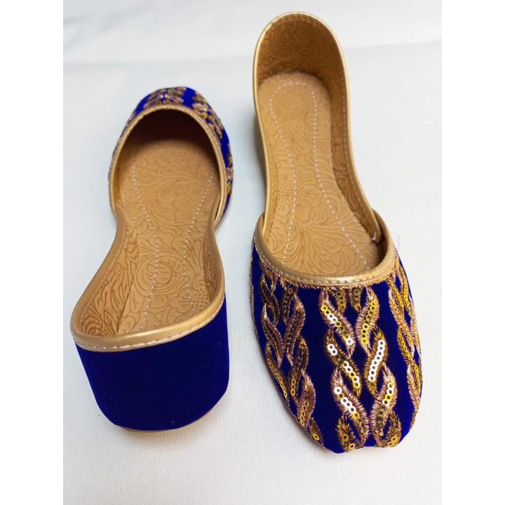 Khussa for girl/ Blue golden / Khussa for Girl/  Khussa for girl/ Desi khussa / Ladies Khussa /Khussa/ Gk Style