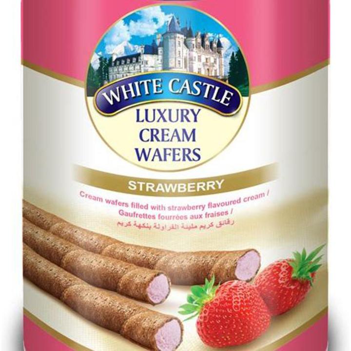 White Castle - Luxury Cream Wafers - Roll Sticks - Strawberry Flavoured - 300g